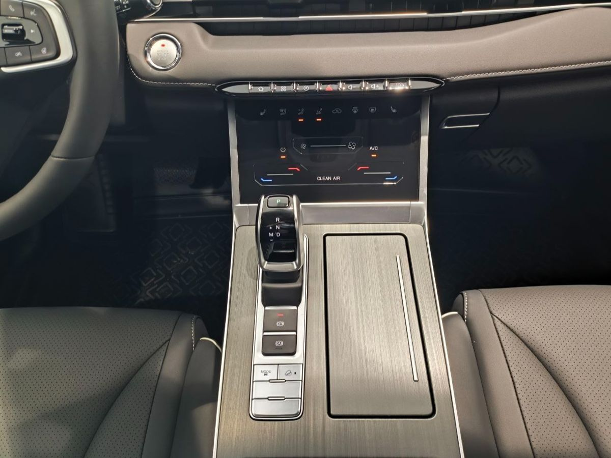 Chery Tiggo 4 I Рестайлинг 2, Глубокий черный, 2099000 рублей, вид 5