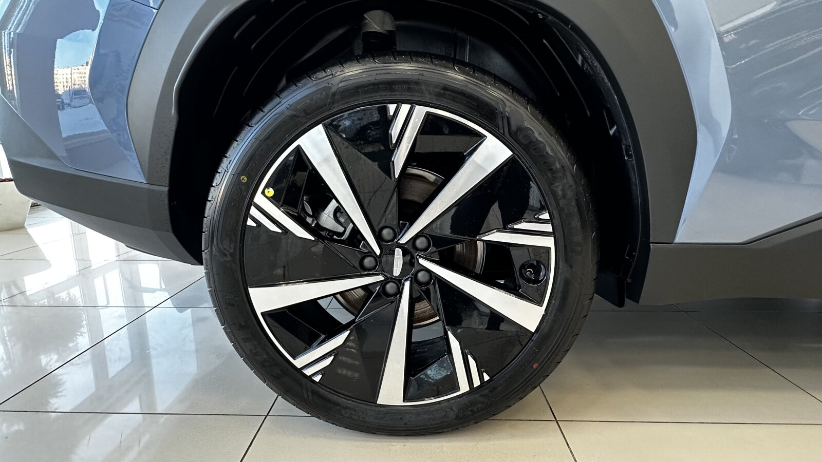 Geely Atlas II, Starry Blue / Серо-голубой металлик, 4017990 рублей, вид 10