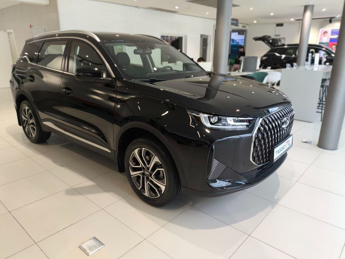 Chery Tiggo 7L I, Глубокий черный, 2184750 рублей, вид 2
