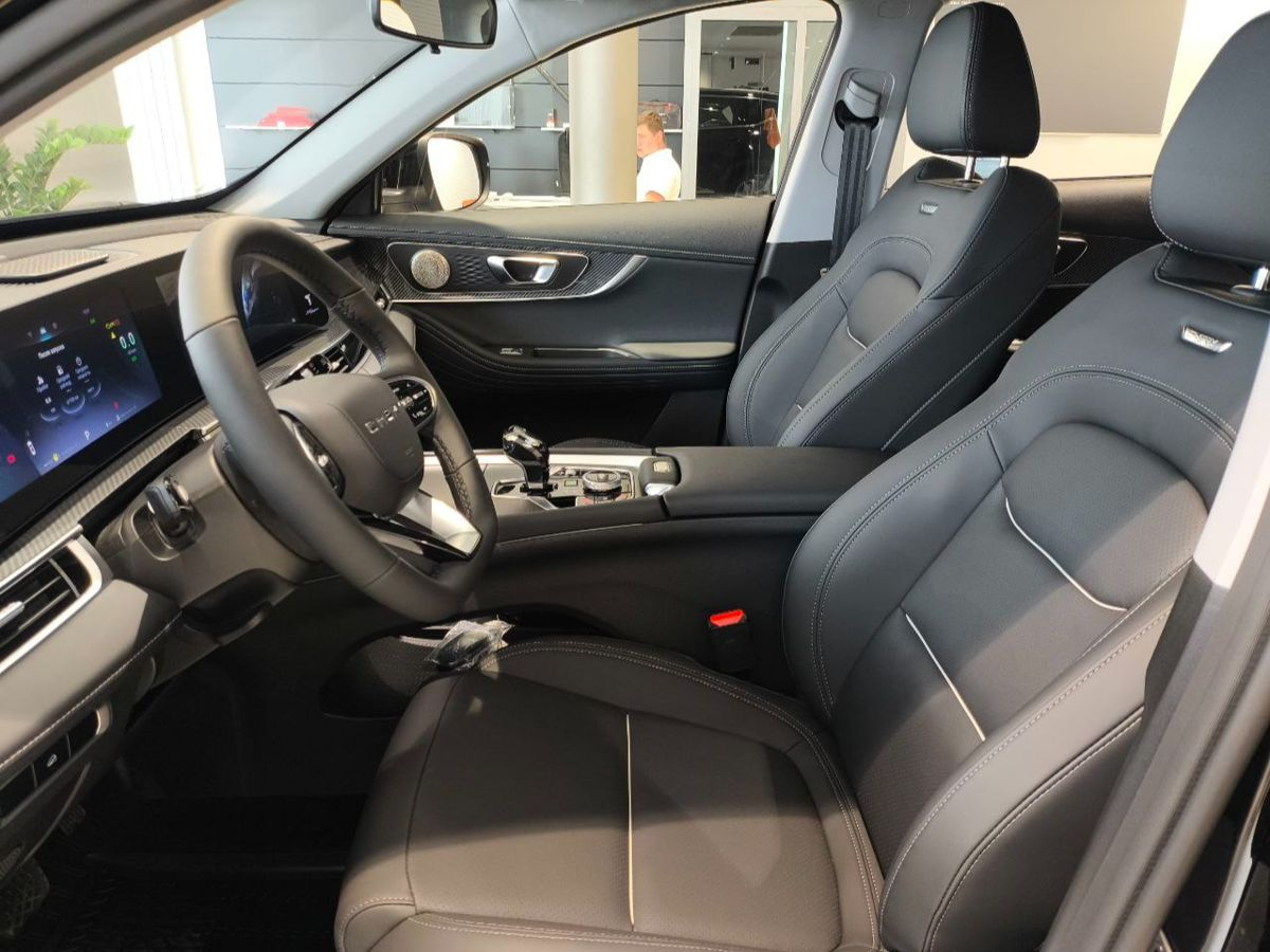 Chery Tiggo 7L I, Глубокий черный, 2184750 рублей, вид 14