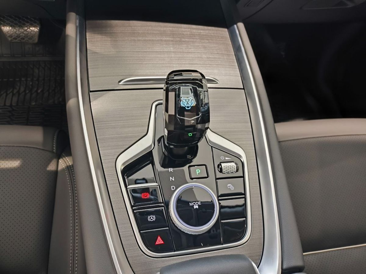 Chery Tiggo 7L I, Глубокий черный, 2184750 рублей, вид 10