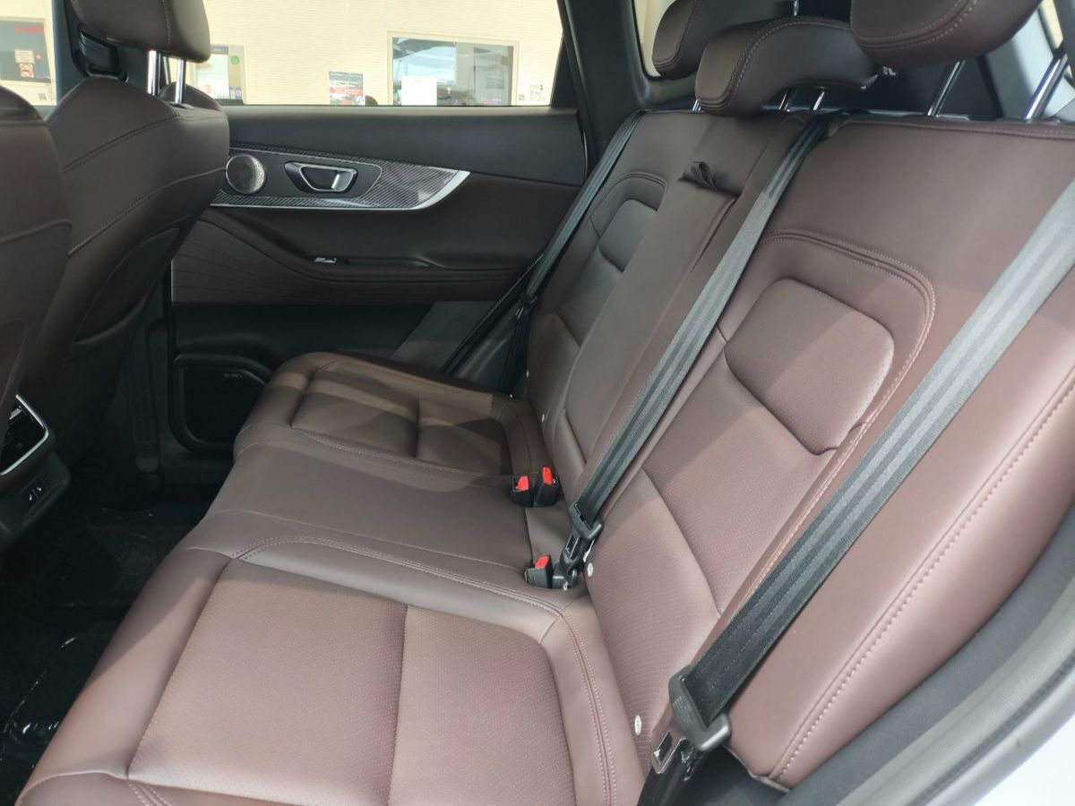 Chery Tiggo 7L I, Серебристый серый, 2262000 рублей, вид 14