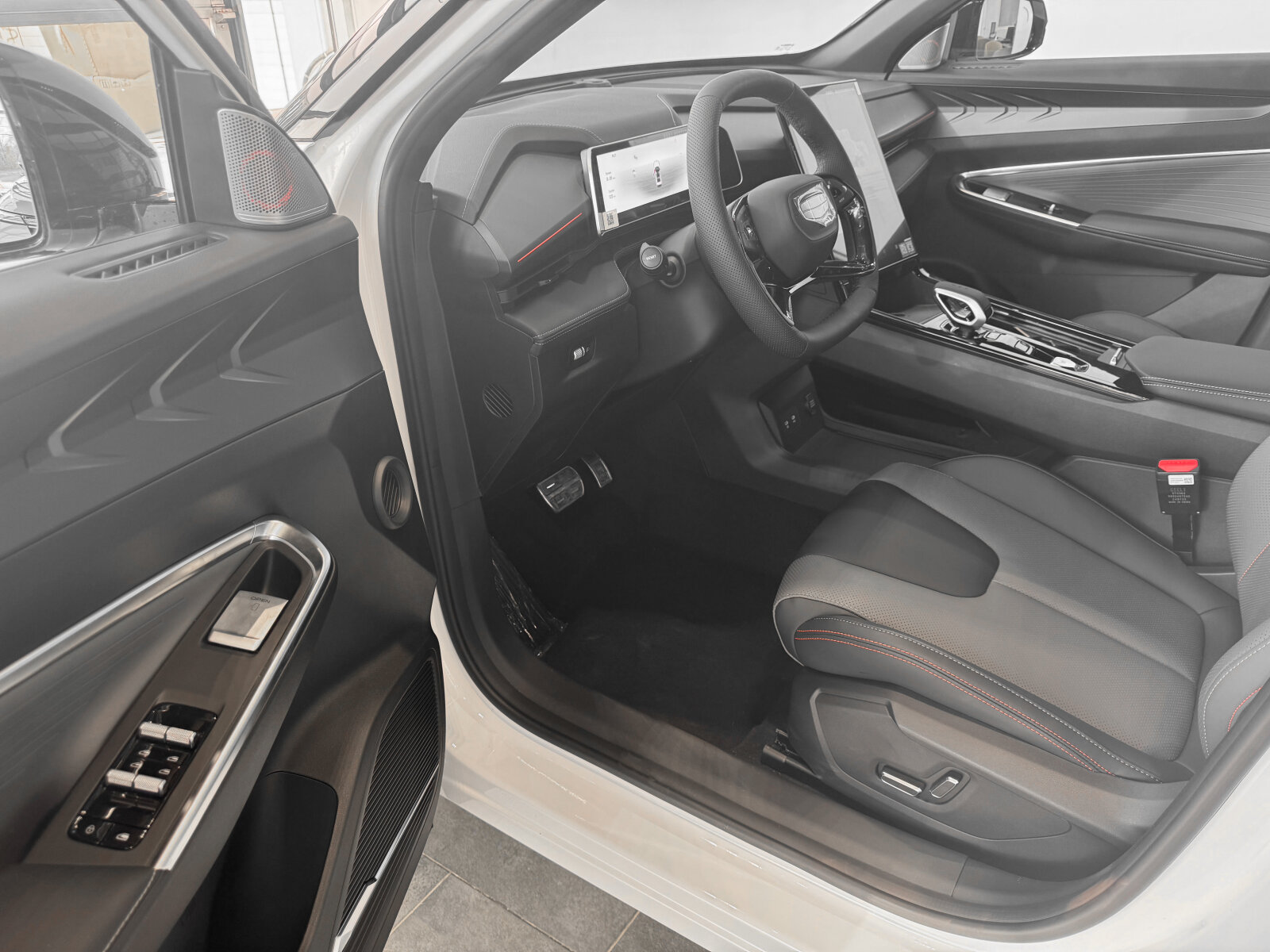 Geely Cityray I, Crystal White / Белый, 2924990 рублей, вид 9
