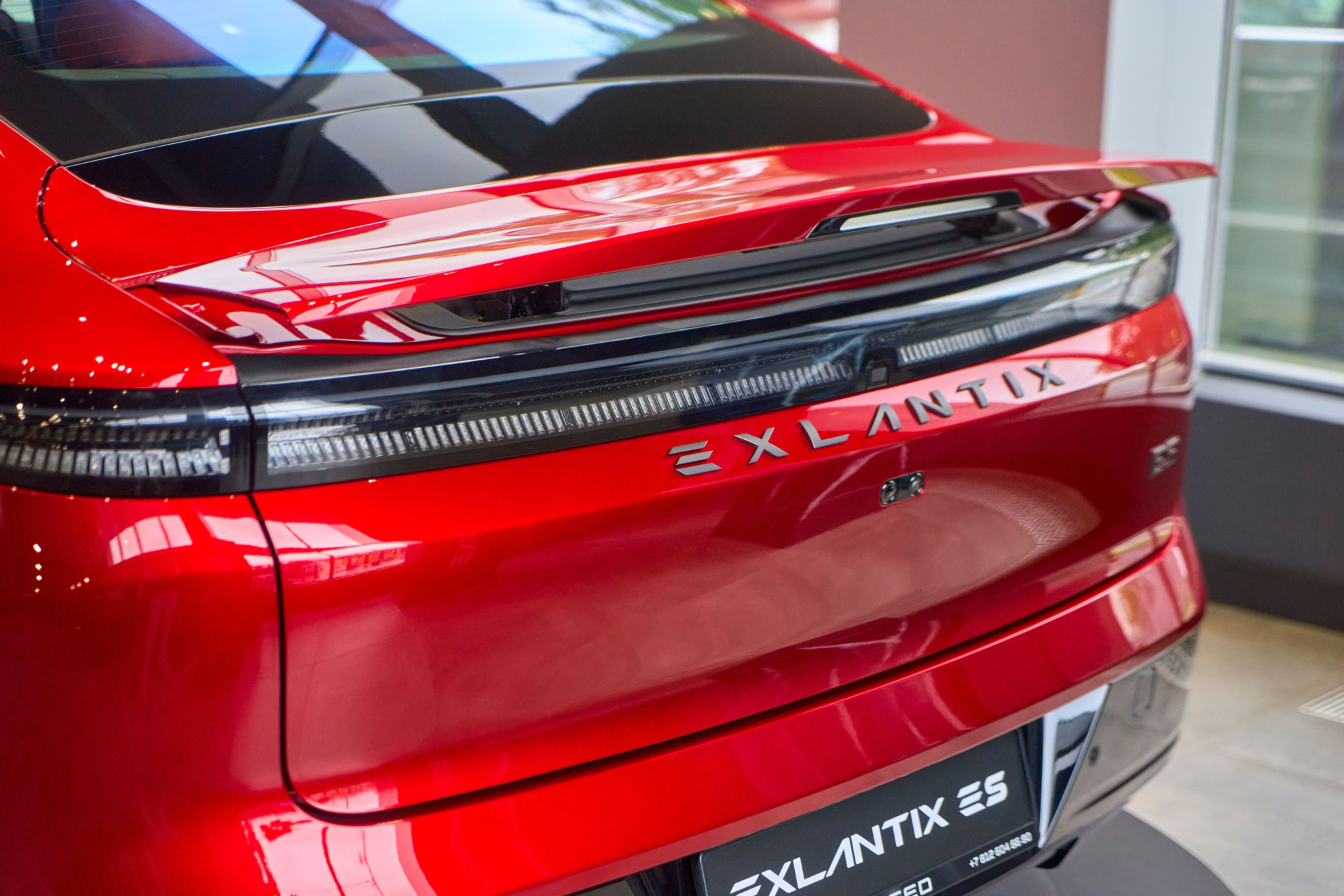 Esteo Exlantix ES I, Лавовый красный, 6430000 рублей, вид 6
