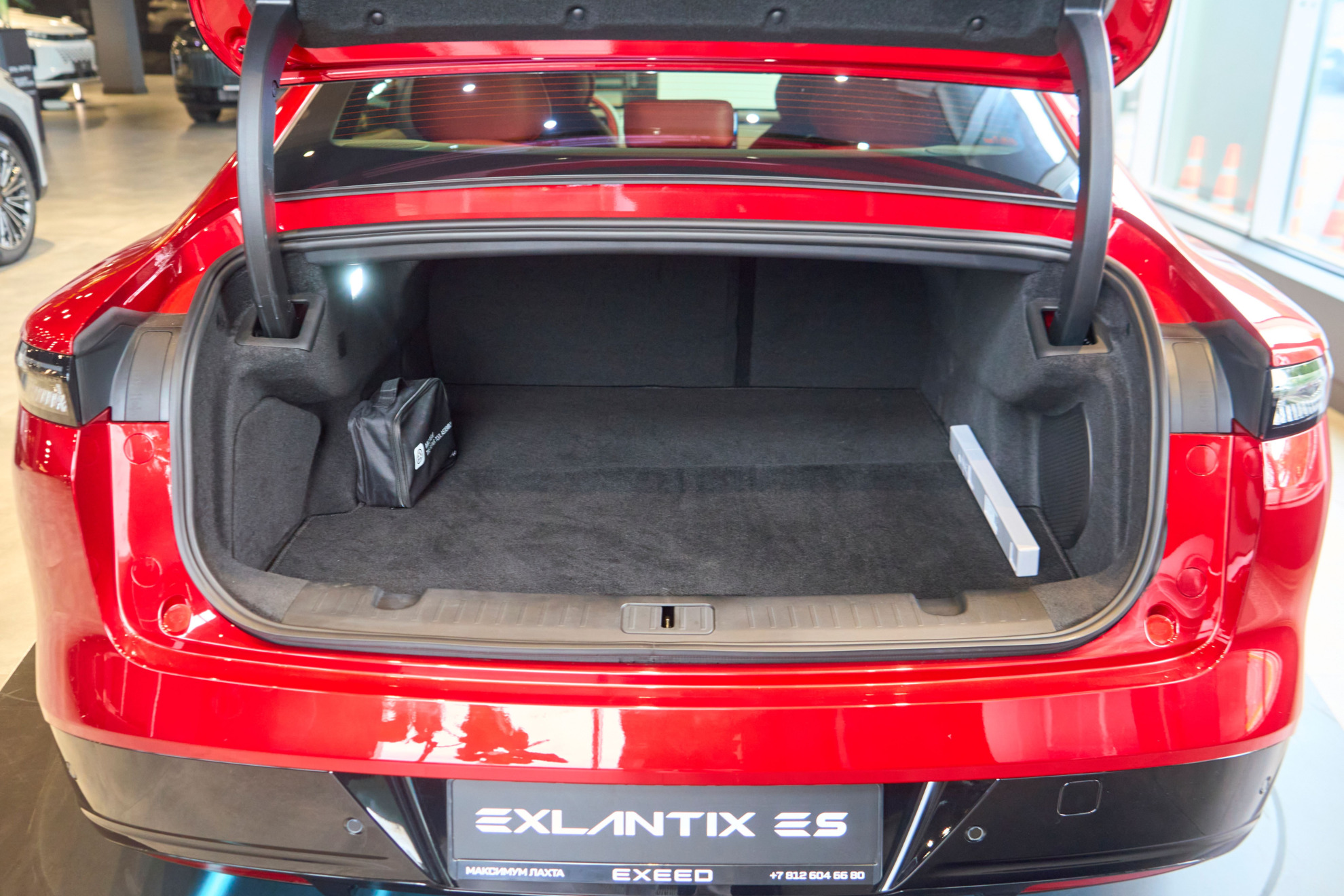 Esteo Exlantix ES I, Лавовый красный, 6430000 рублей, вид 17