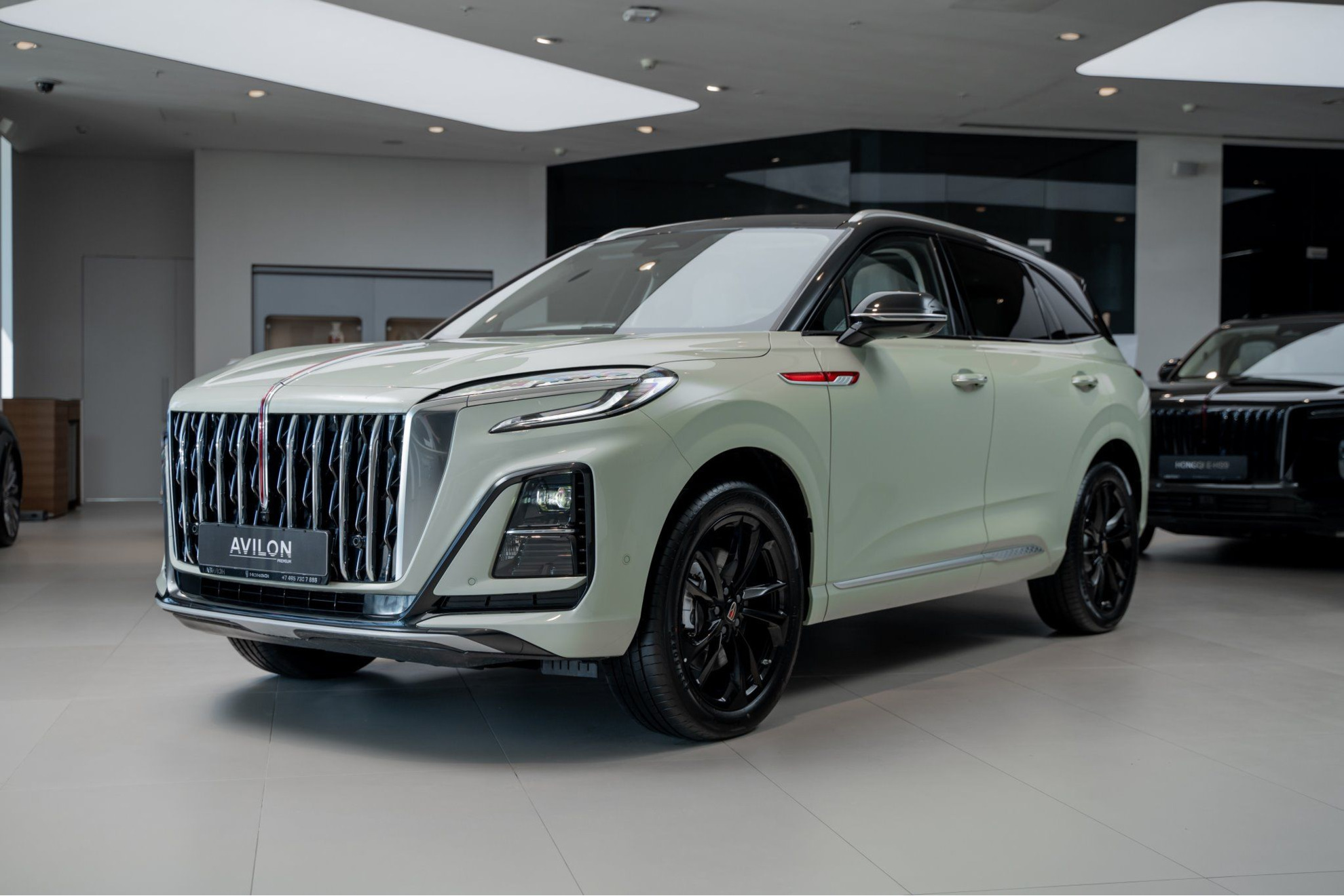 Hongqi HS3 I, Светло-зеленый с черной крышей / Light Green + Black roof, 3750305 рублей, вид 2