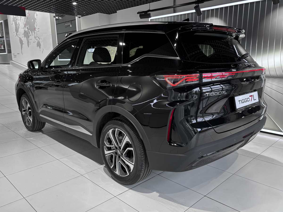 Chery Tiggo 7L I, Глубокий черный, 2066000 рублей, вид 6