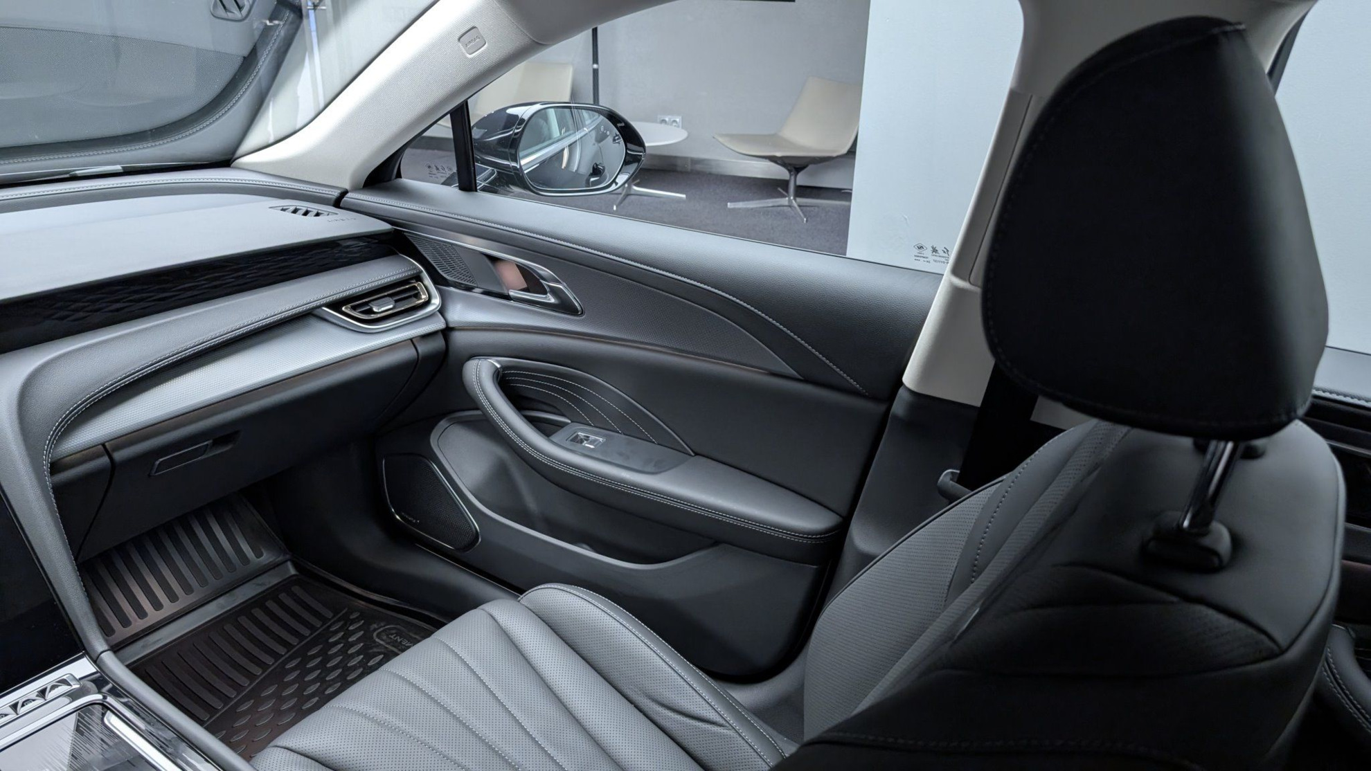 Hongqi H5 II, Черный / Dark Night, 5050000 рублей, вид 14