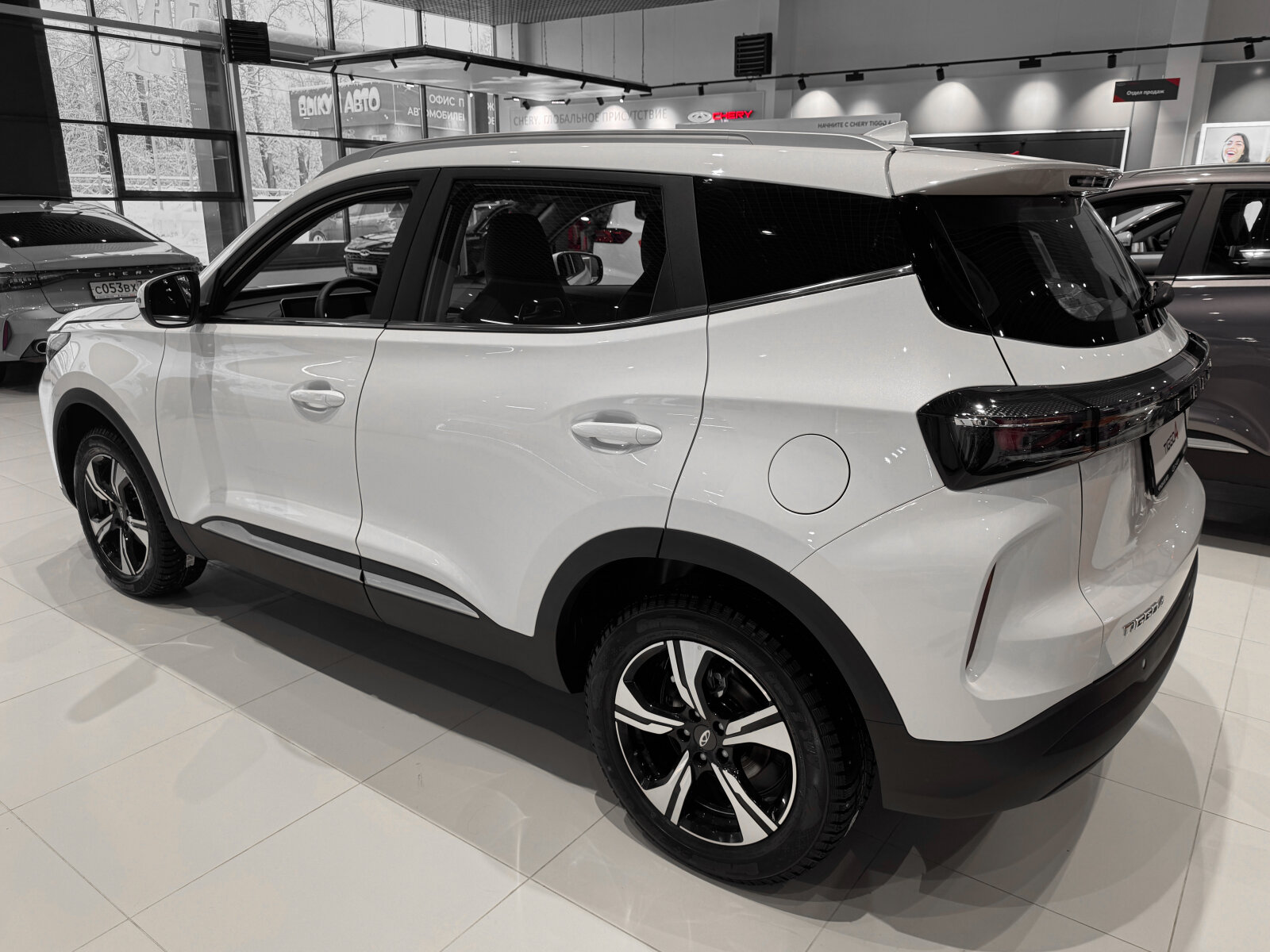 Chery Tiggo 4 I Рестайлинг 2, Искрящийся белый, 1754400 рублей, вид 4