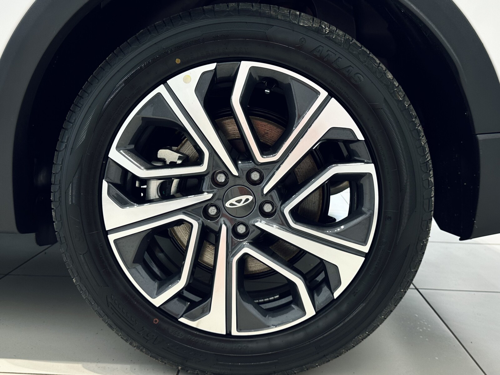 Chery Tiggo 7L I, Искрящийся белый, 2277600 рублей, вид 5