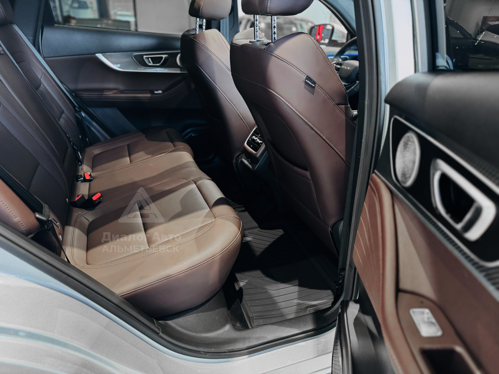 Chery Tiggo 7L I, Серебристый серый, 2277600 рублей, вид 13