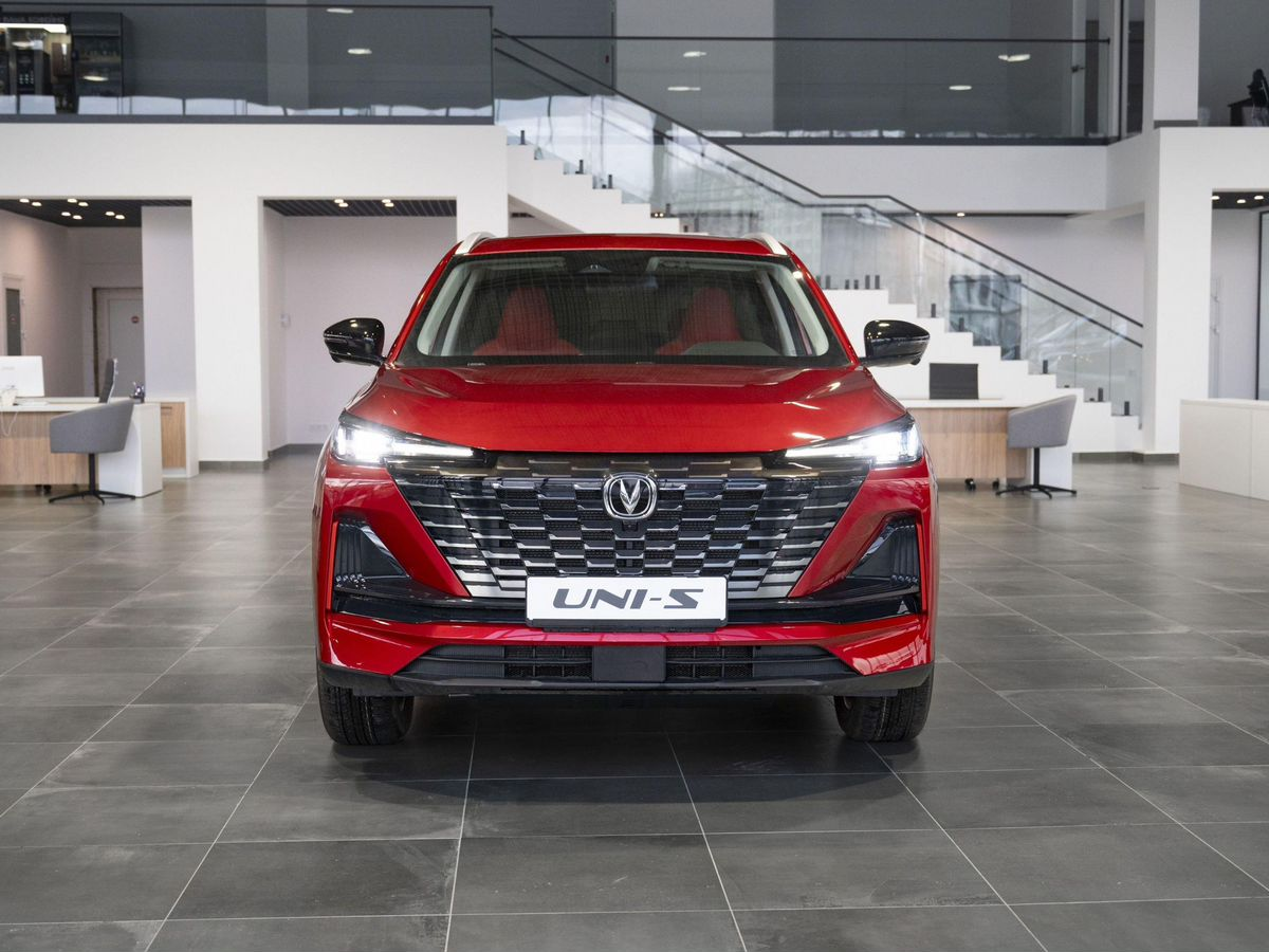 Changan UNI-S I, Искрящийся красный, 2203699 рублей, вид 20