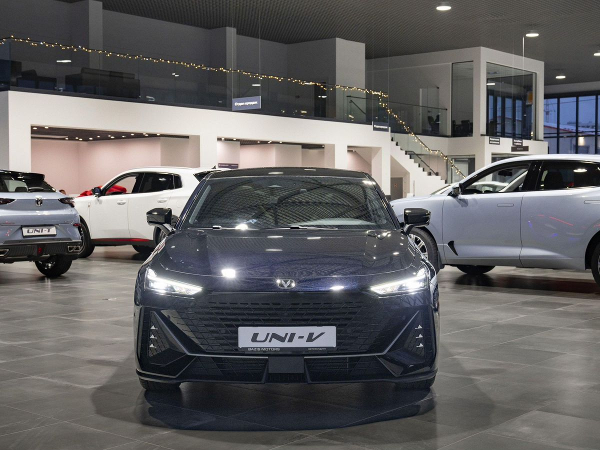 Changan UNI-V I, Звездный черный, 2368501 рублей, вид 21