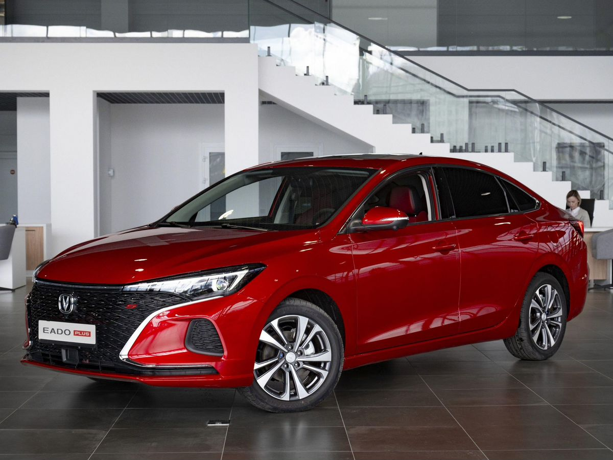Changan EADO Plus I, Искрящийся красный, 2293201 рублей, вид 12