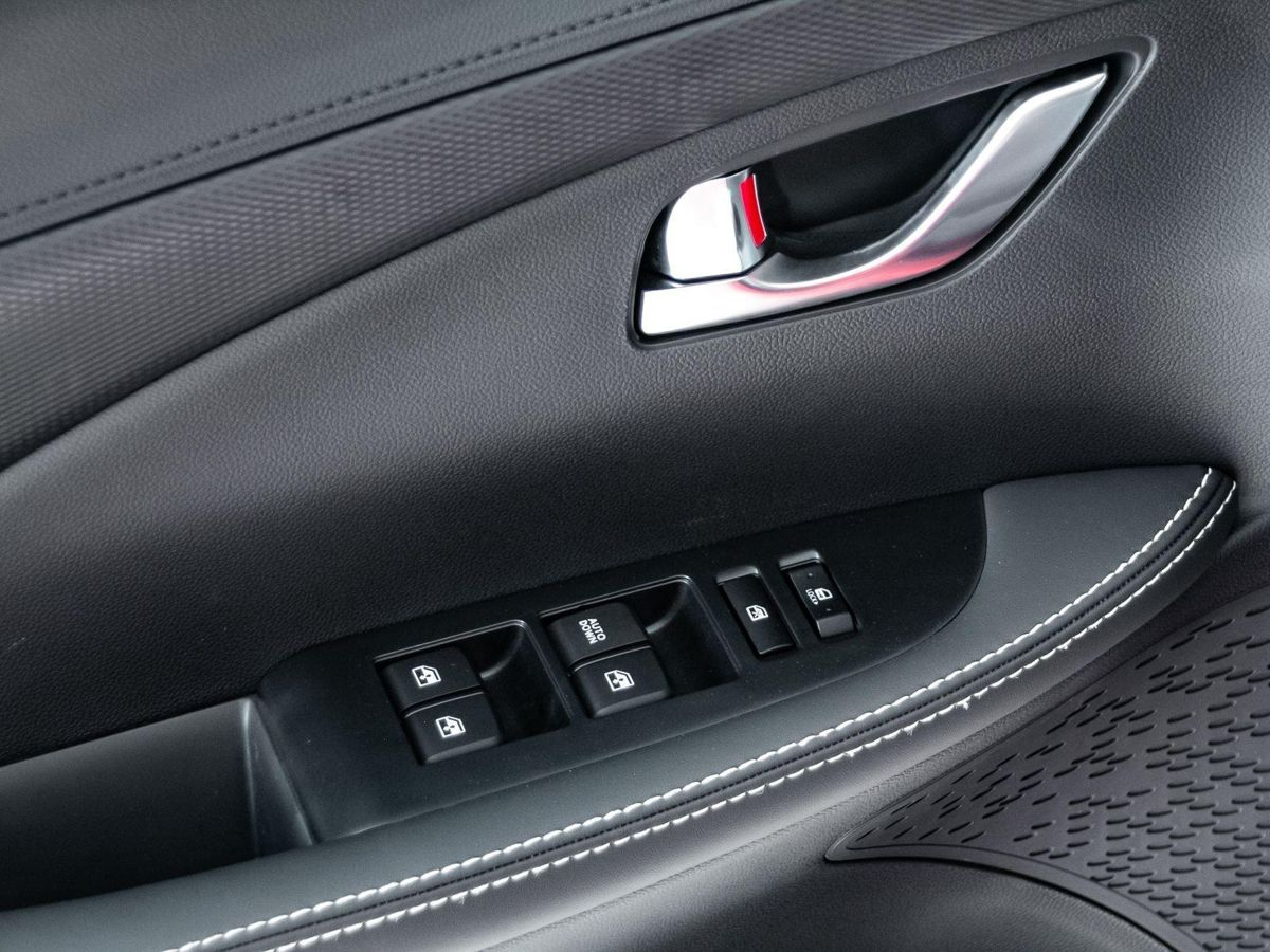 Changan Alsvin I, Искрящийся красный, 1540801 рублей, вид 6