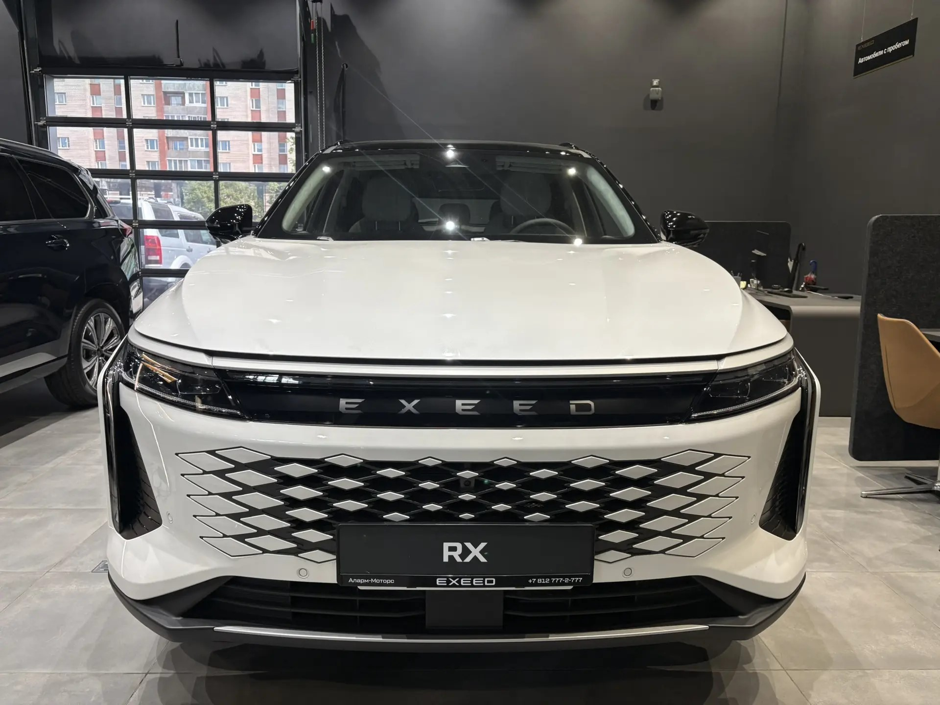 EXEED RX I, Кристаллический белый, 3610000 рублей, вид 3