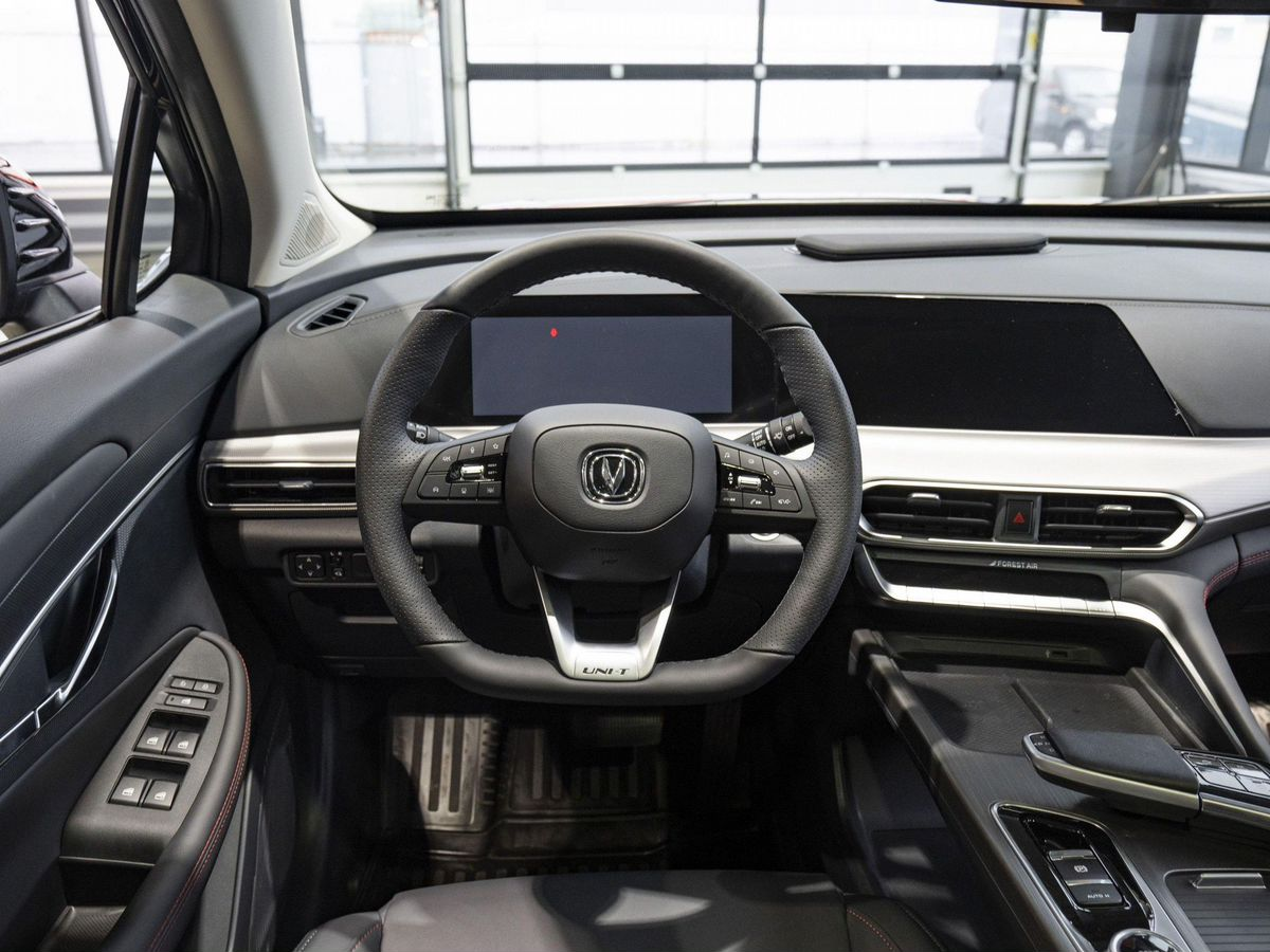 Changan UNI-T I, Глубокий черный, 2279901 рублей, вид 9