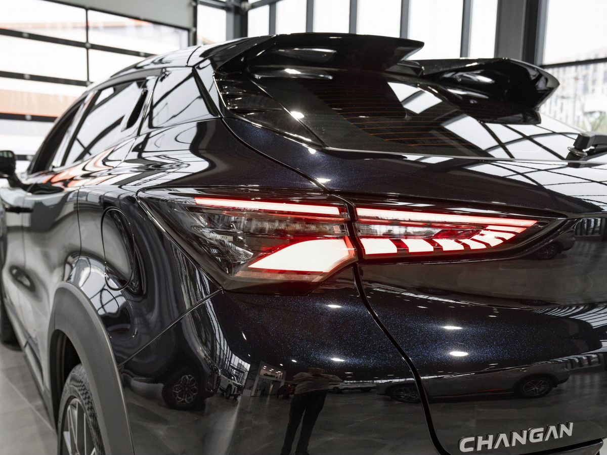 Changan UNI-T I, Глубокий черный, 2279901 рублей, вид 4