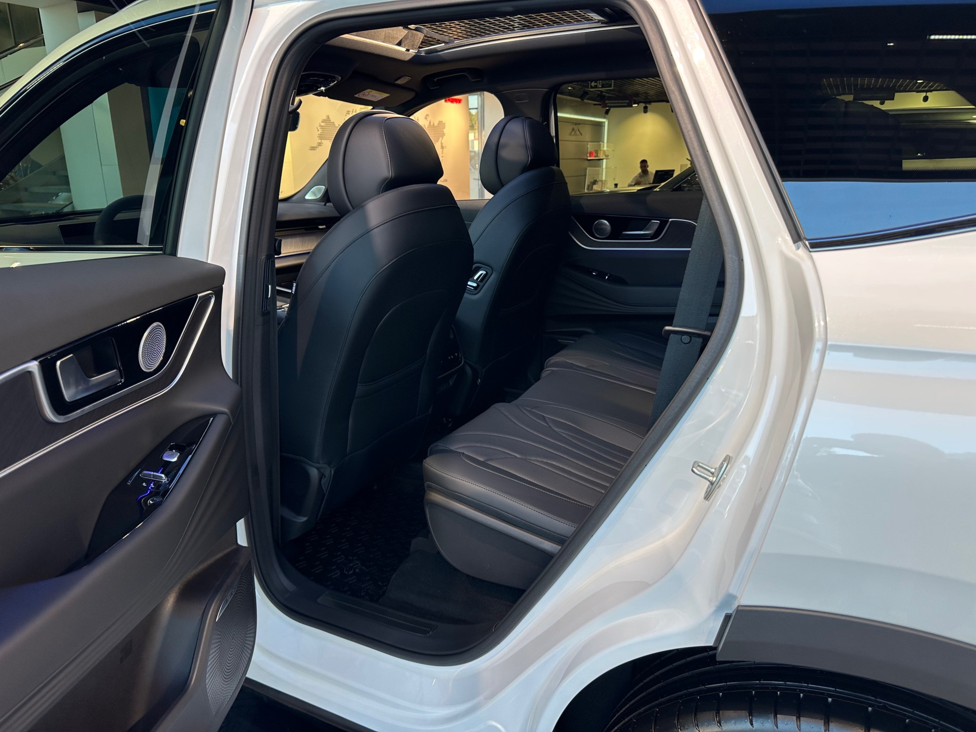 Chery Tiggo 9 I, Глубокий черный, 3205000 рублей, вид 10