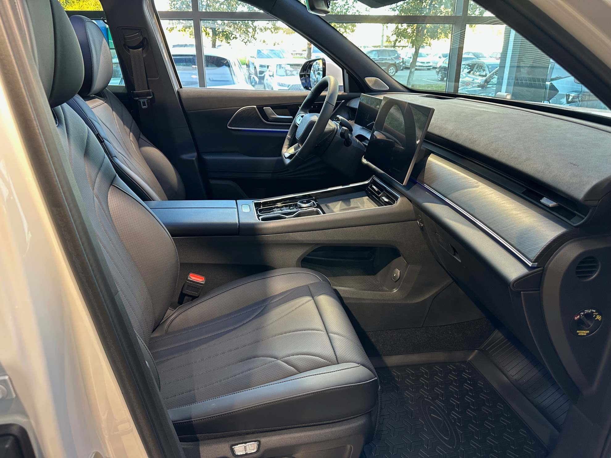 Chery Tiggo 9 I, Глубокий черный, 3205000 рублей, вид 11
