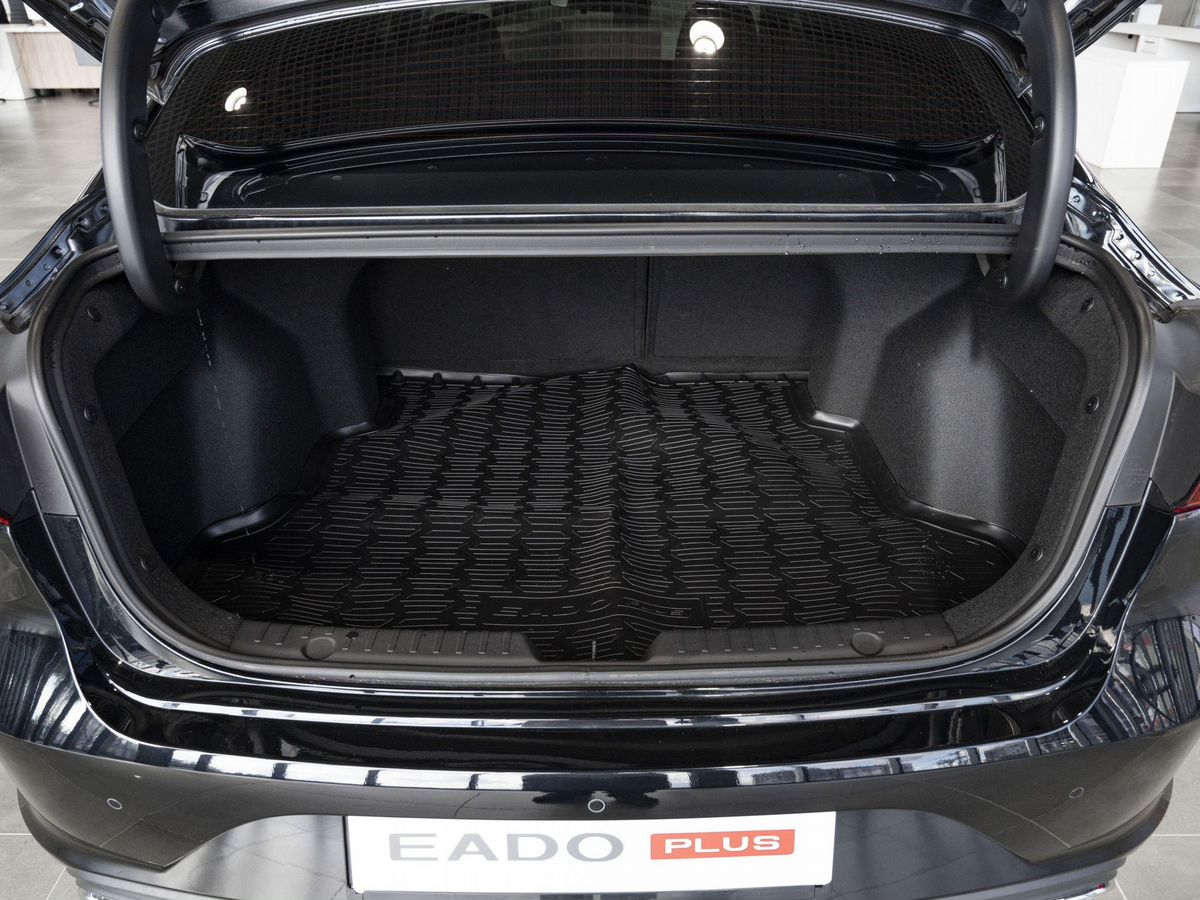 Changan EADO Plus I, Глубокий черный, 2293201 рублей, вид 4