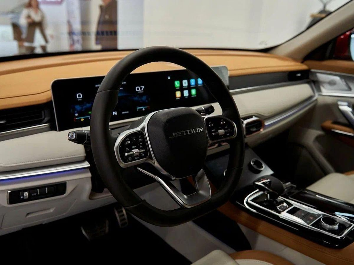 Jetour X70 Plus I, Красный, 3066901 рублей, вид 15