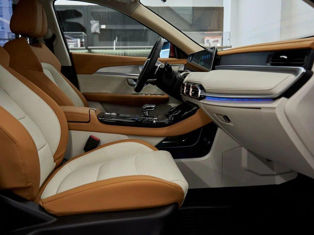 Jetour X70 Plus I, Красный, 3066901 рублей, вид 7