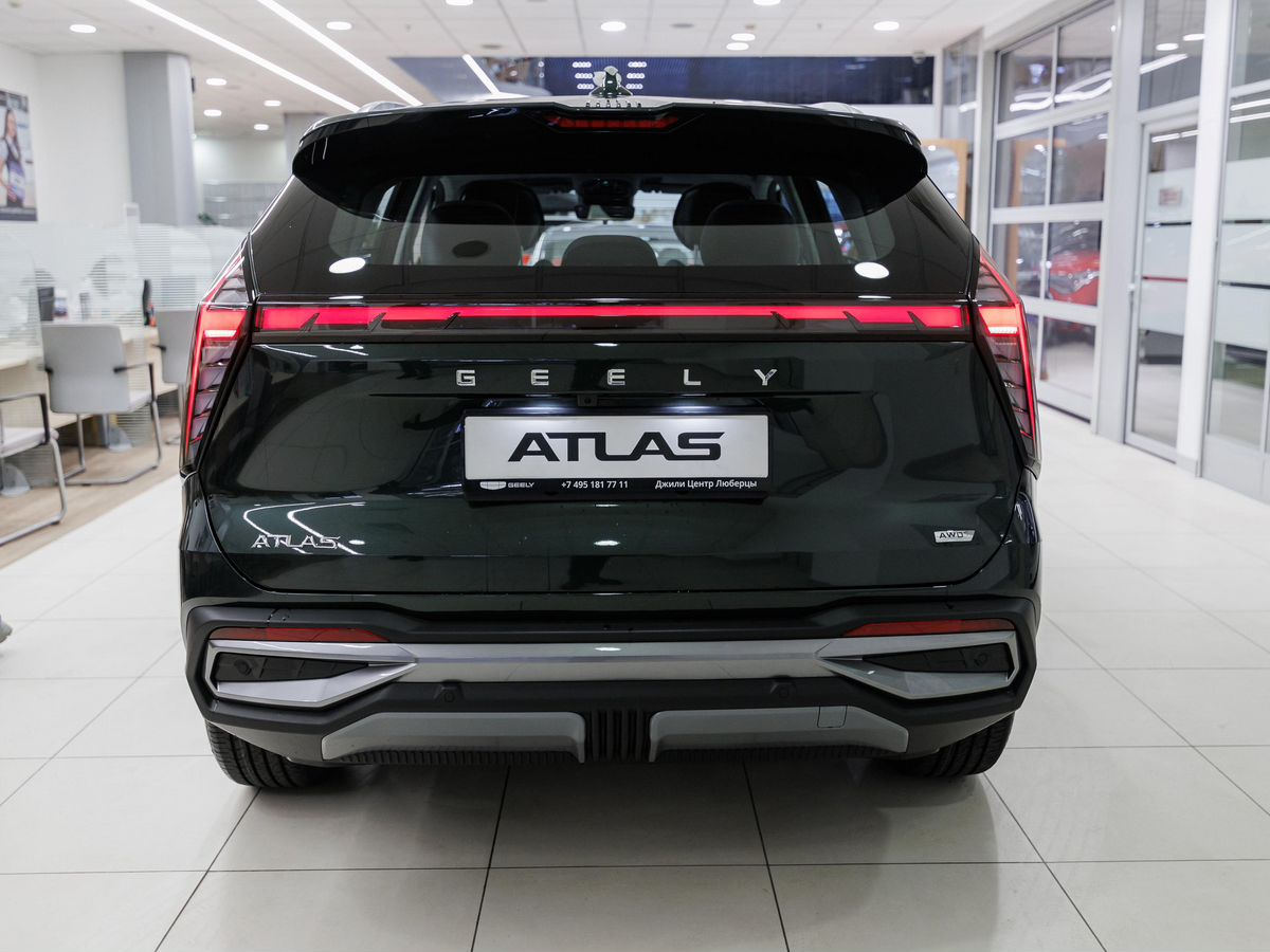 Geely Atlas II, Racing Green / Зеленый металлик, 2418990 рублей, вид 4