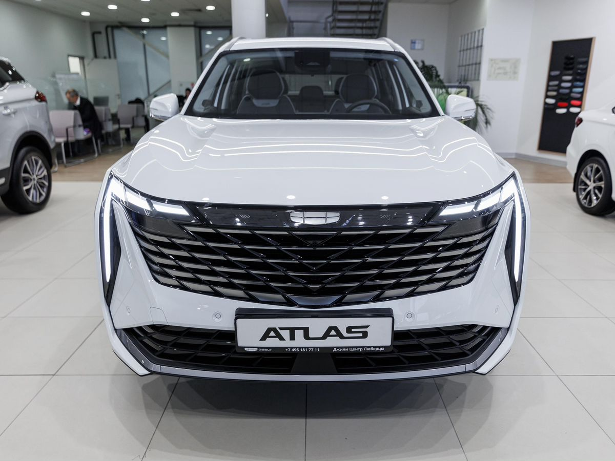 Geely Atlas II, Moonlight White / Белый, 2914990 рублей, вид 3