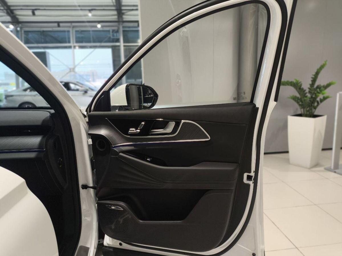 Chery Tiggo 9 I, Искрящийся белый, 3338900 рублей, вид 2