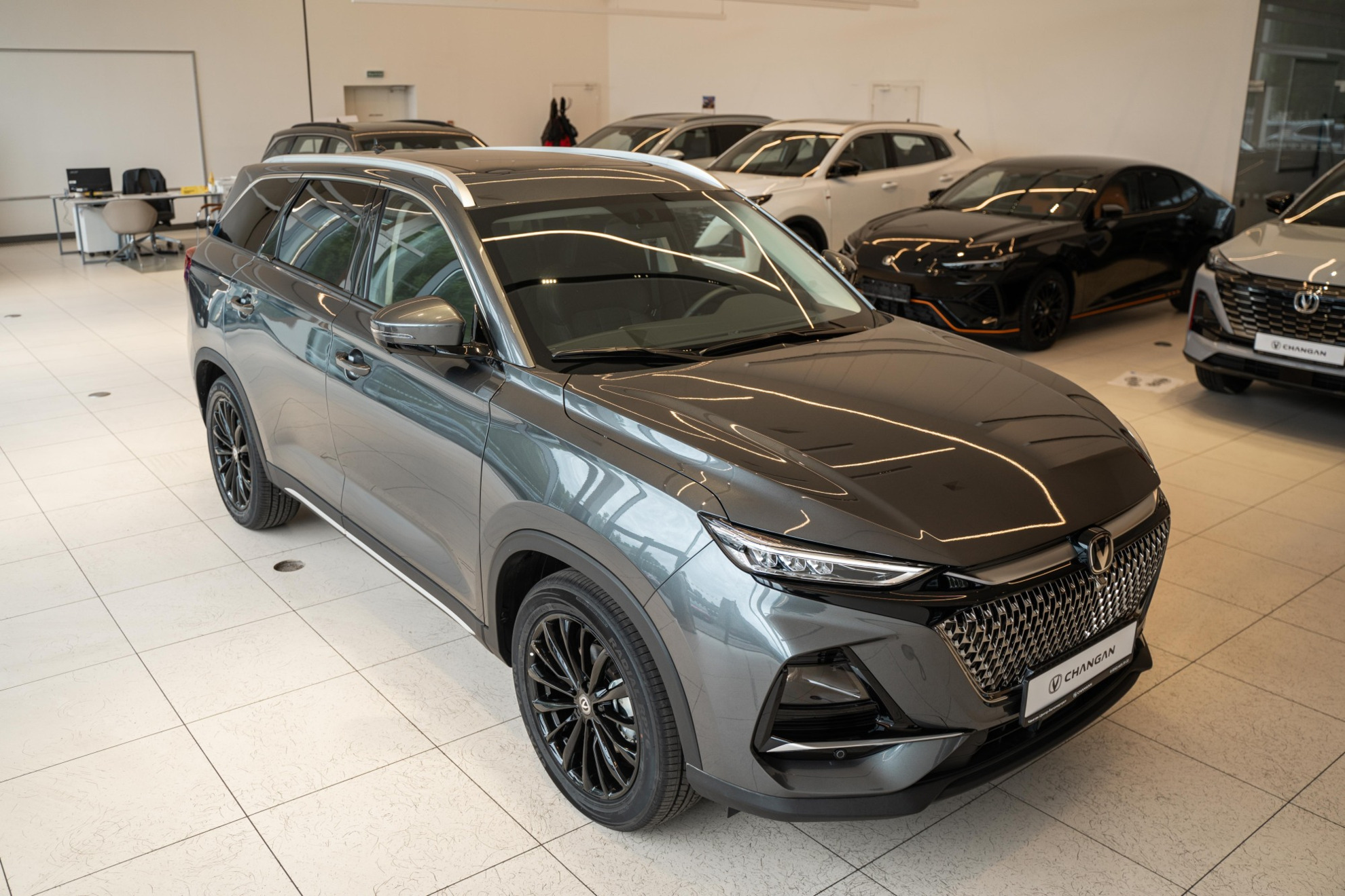 Changan CS75 Pro I, Звездный серый, 2578500 рублей, вид 5
