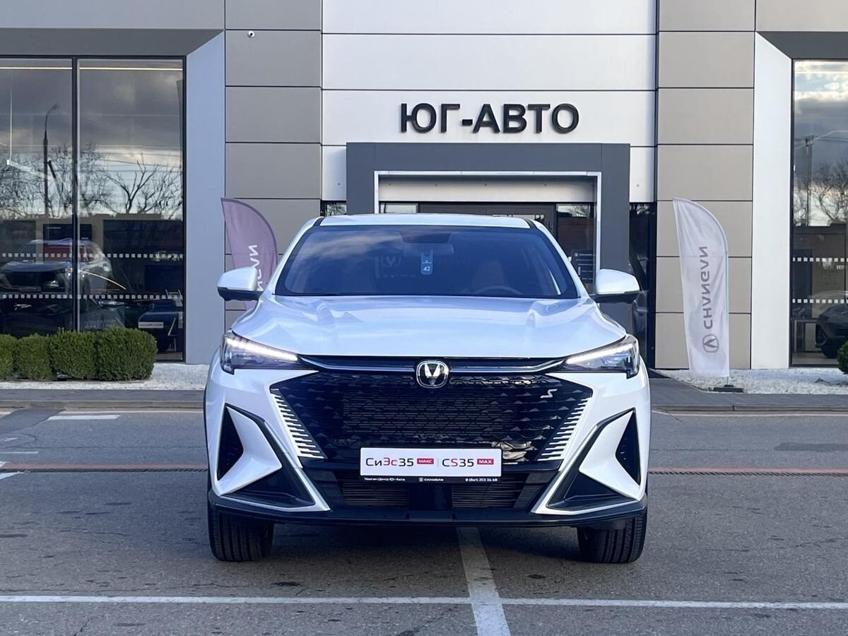 Changan CS35 Max I, Перламутровый белый, 2539900 рублей, вид 3