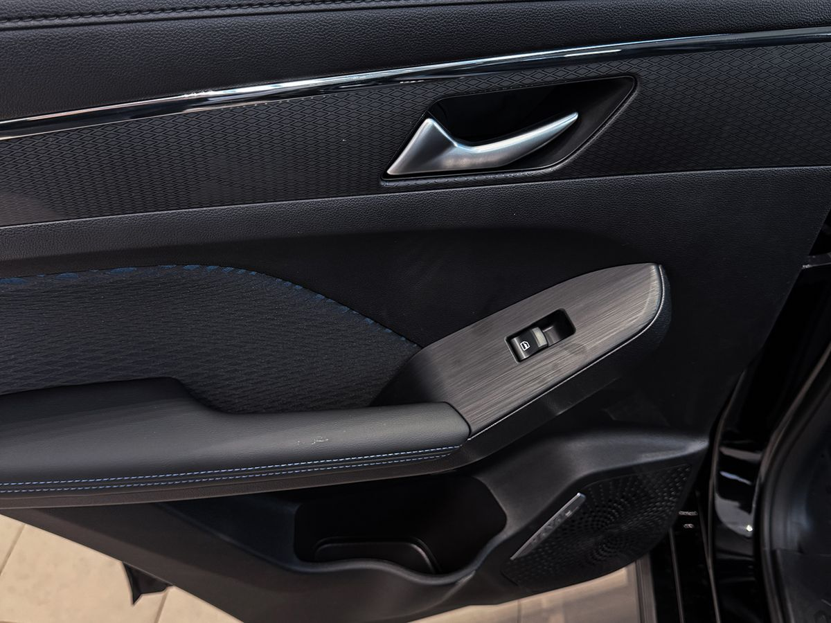 Haval Jolion I Рестайлинг, Галактический Черный, 1599000 рублей, вид 15
