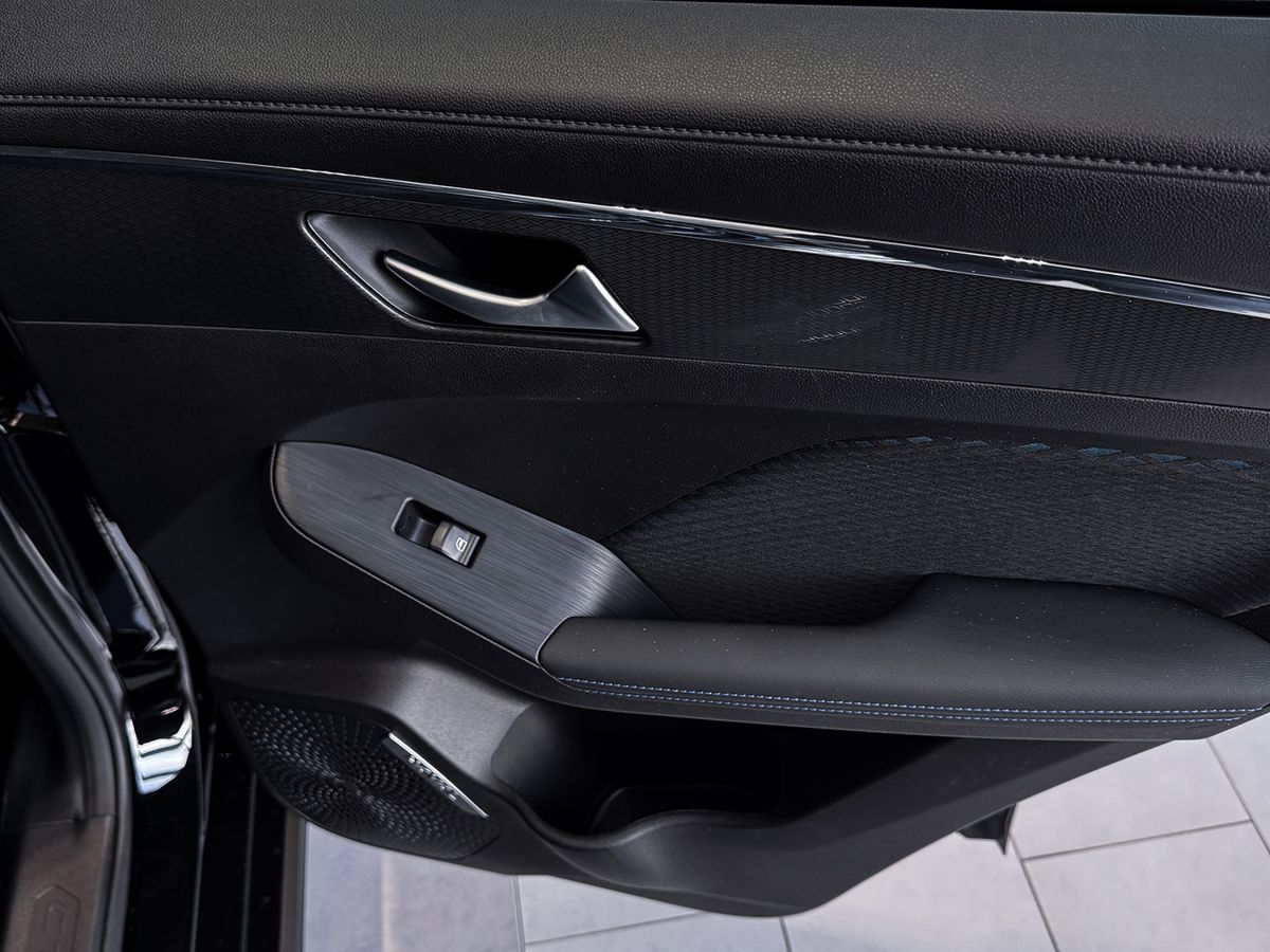 Haval Jolion I Рестайлинг, Галактический Черный, 1599000 рублей, вид 18
