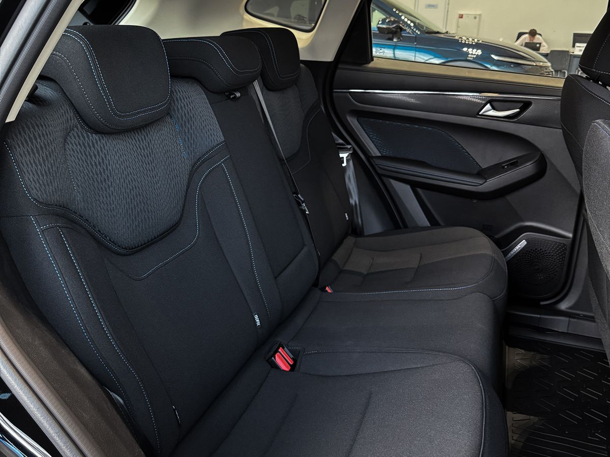 Haval Jolion I Рестайлинг, Галактический Черный, 1599000 рублей, вид 19