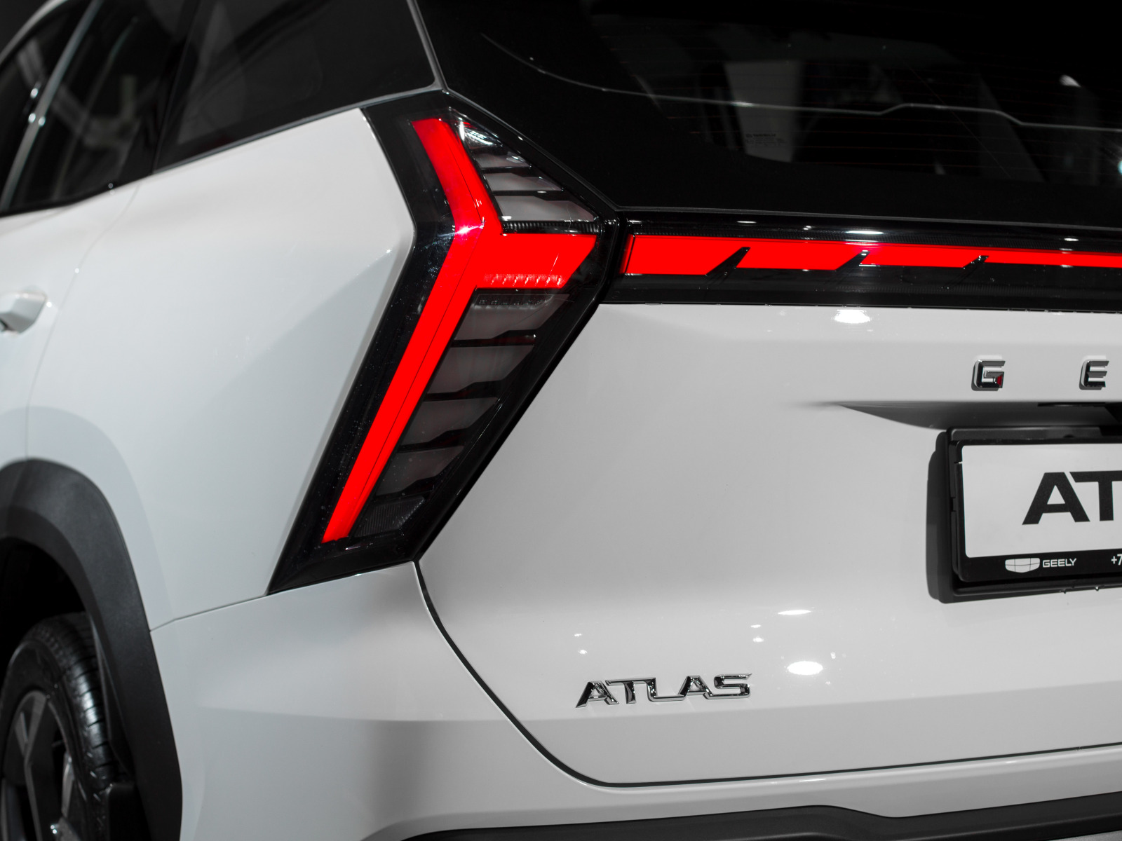 Geely Atlas II, Moonlight White / Белый, 2850990 рублей, вид 16