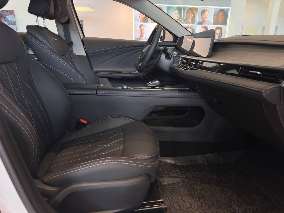 Chery Arrizo 8 I, Искрящийся белый, 2150000 рублей, вид 7