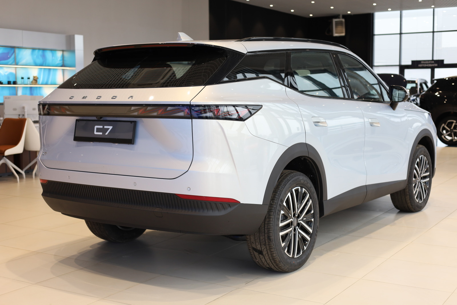 OMODA C7 I, Пудровый серый, 2599000 рублей, вид 5
