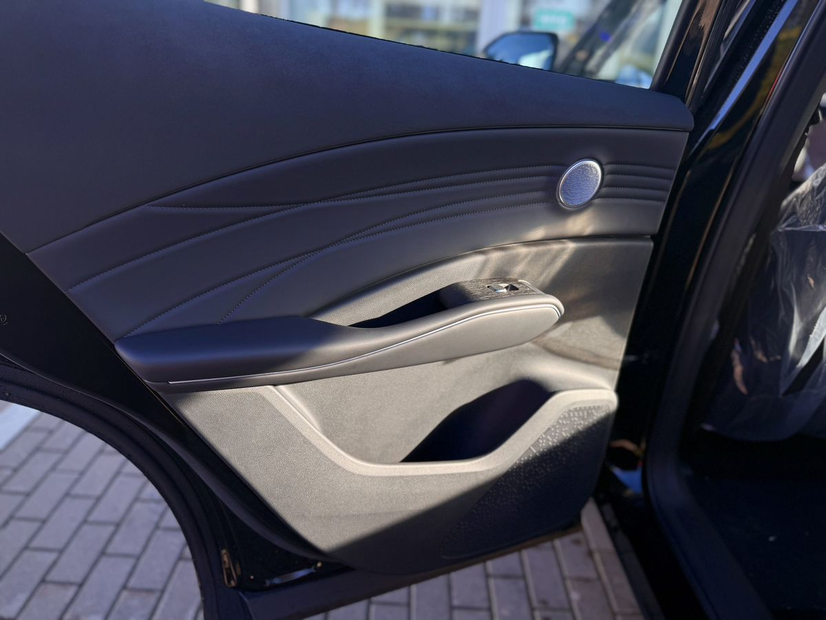 OMODA C7 I, Черный, 2399000 рублей, вид 13