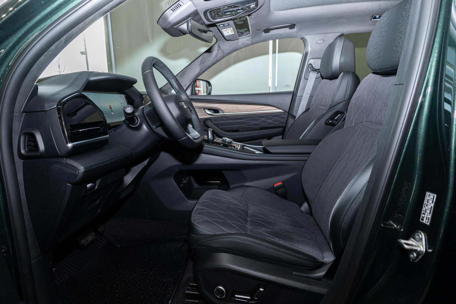 Geely Monjaro I, Emerald Blue / Изумрудный металлик, 3784990 рублей, вид 10