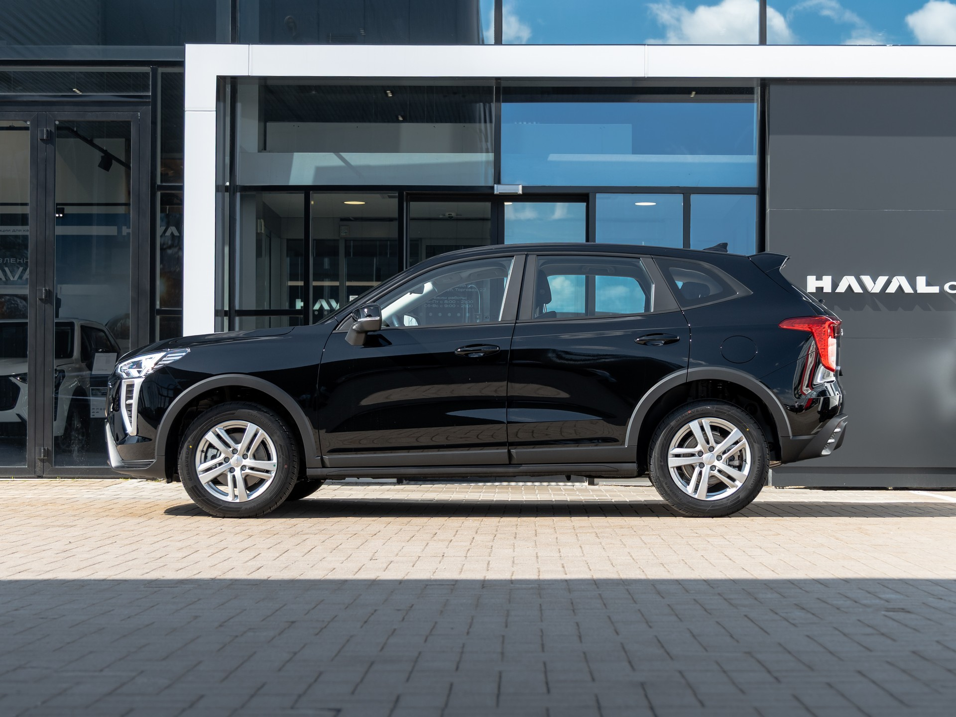 Haval Jolion I Рестайлинг, Галактический Черный, 1749000 рублей, вид 9