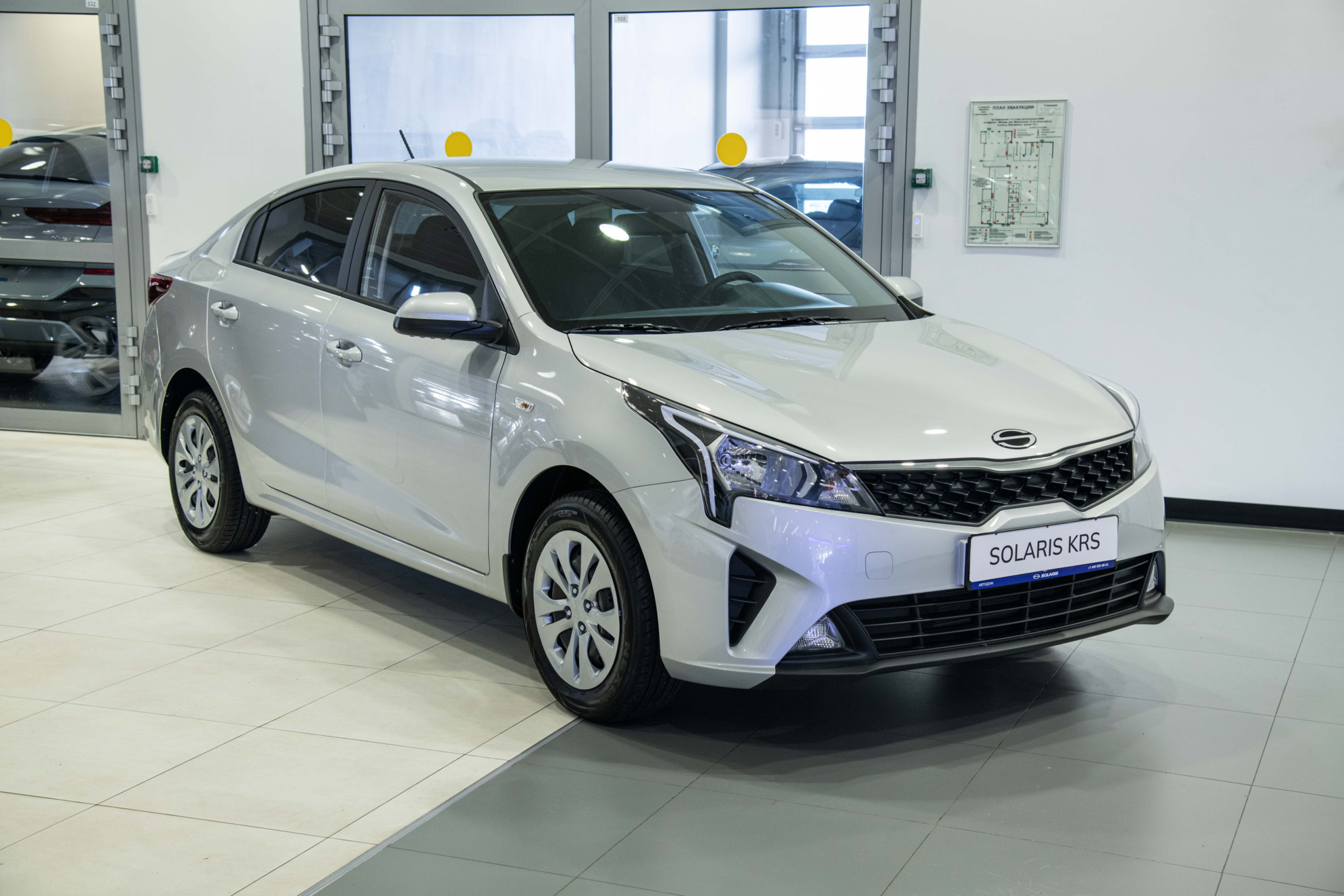 Solaris KRS I, Sleek Silver, 2155000 рублей, вид 3