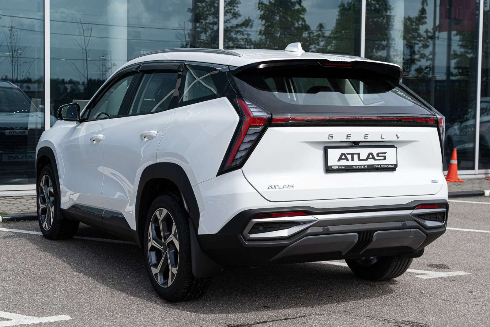 Geely Atlas II, Moonlight White / Белый, 3319990 рублей, вид 13