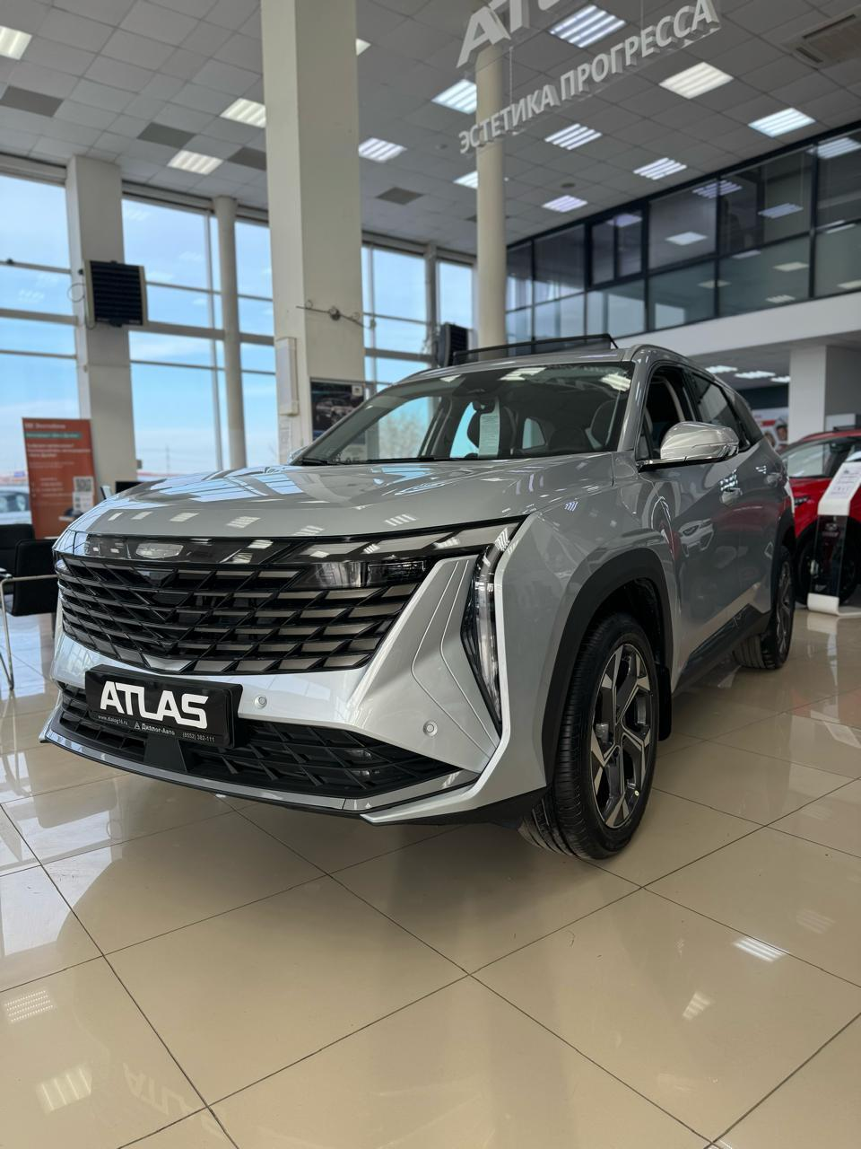 Geely Atlas II, Orion Silver / Серебристый металлик, 2948990 рублей, вид 2