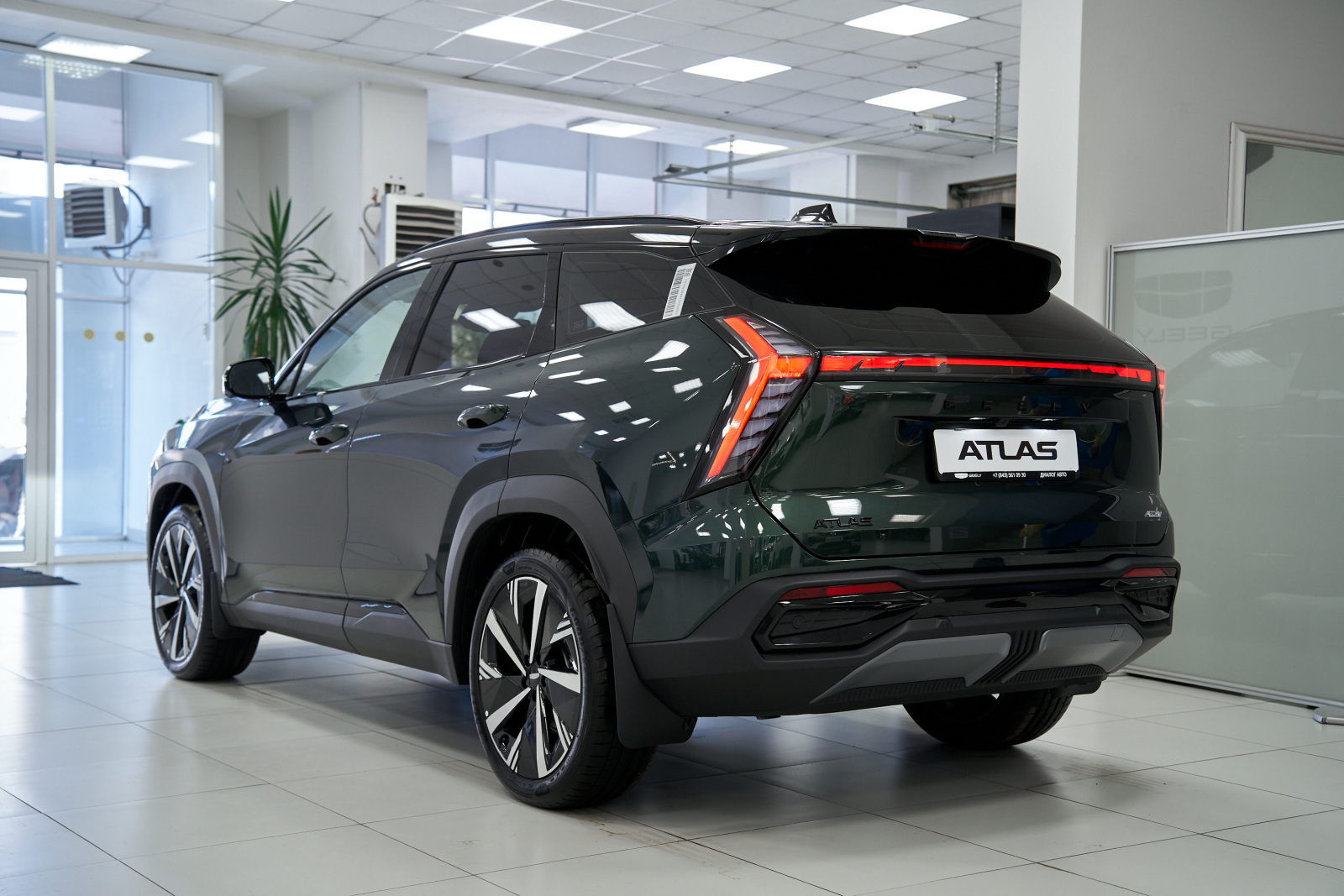 Geely Atlas II, Racing Green / Зеленый металлик, 3337190 рублей, вид 20
