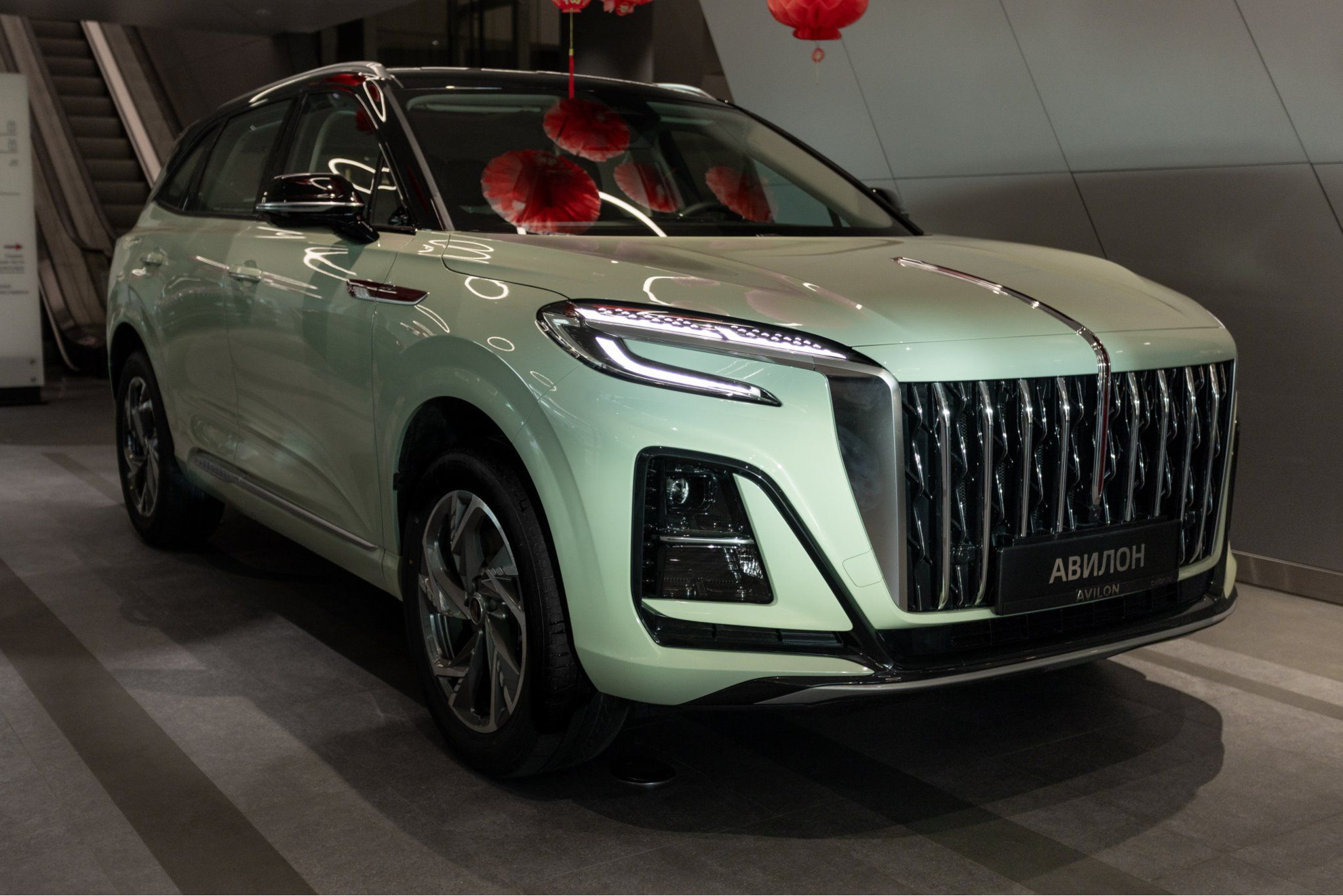 Hongqi HS3 I, Светло-зеленый с черной крышей / Light Green + Black roof, 3345530 рублей, вид 2