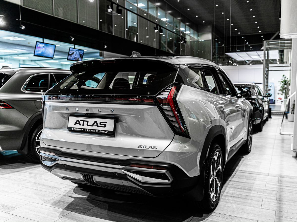 Geely Atlas II, Orion Silver / Серебристый металлик, 3284990 рублей, вид 6