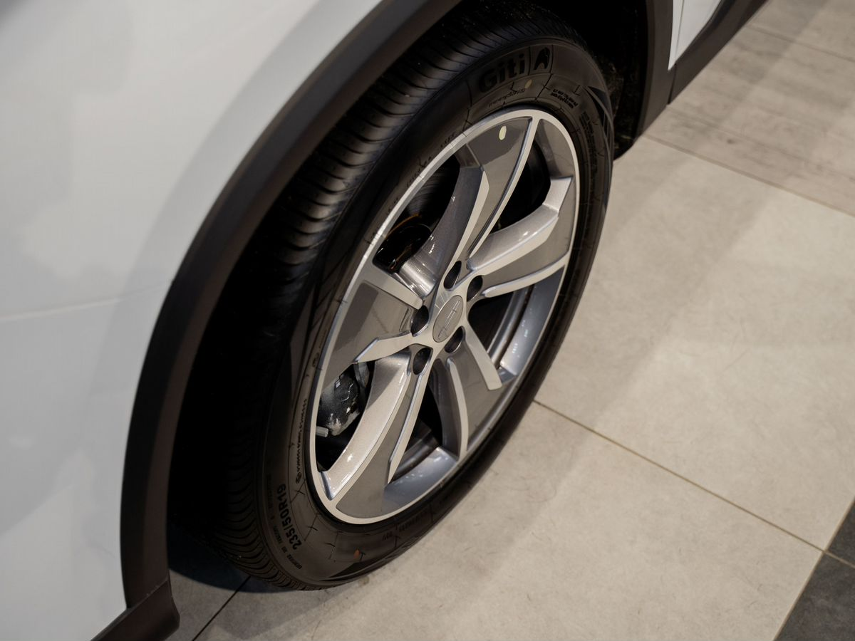 Geely Okavango I Рестайлинг, Crystal White / Белый, 2962990 рублей, вид 6