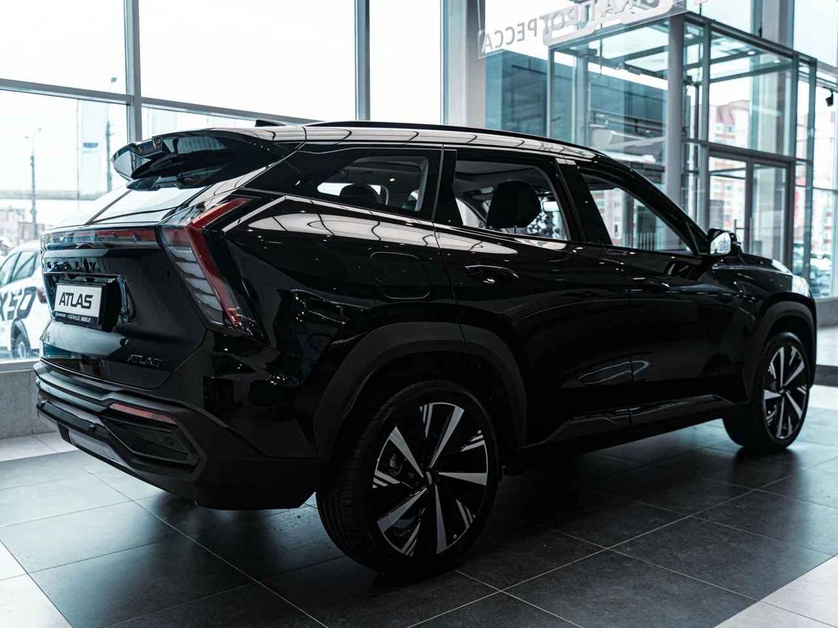 Geely Atlas II, Unbounded Black / Черный металлик, 3284990 рублей, вид 10