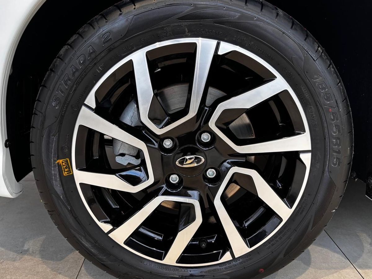 LADA Granta Sport седан I Рестайлинг, Белый "Ледниковый", 1387000 рублей, вид 6